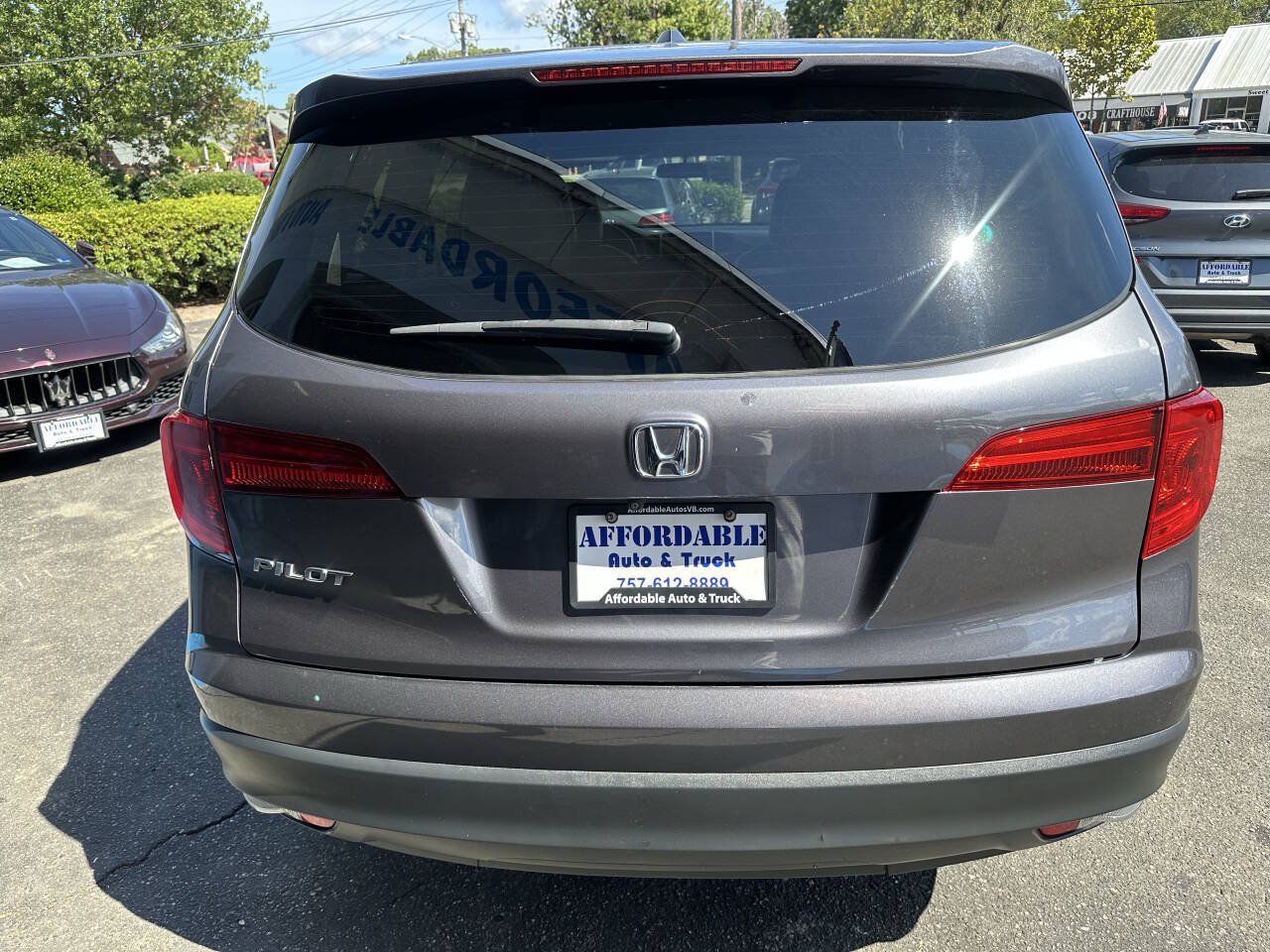 Used 2018 Honda Pilot EX image 10