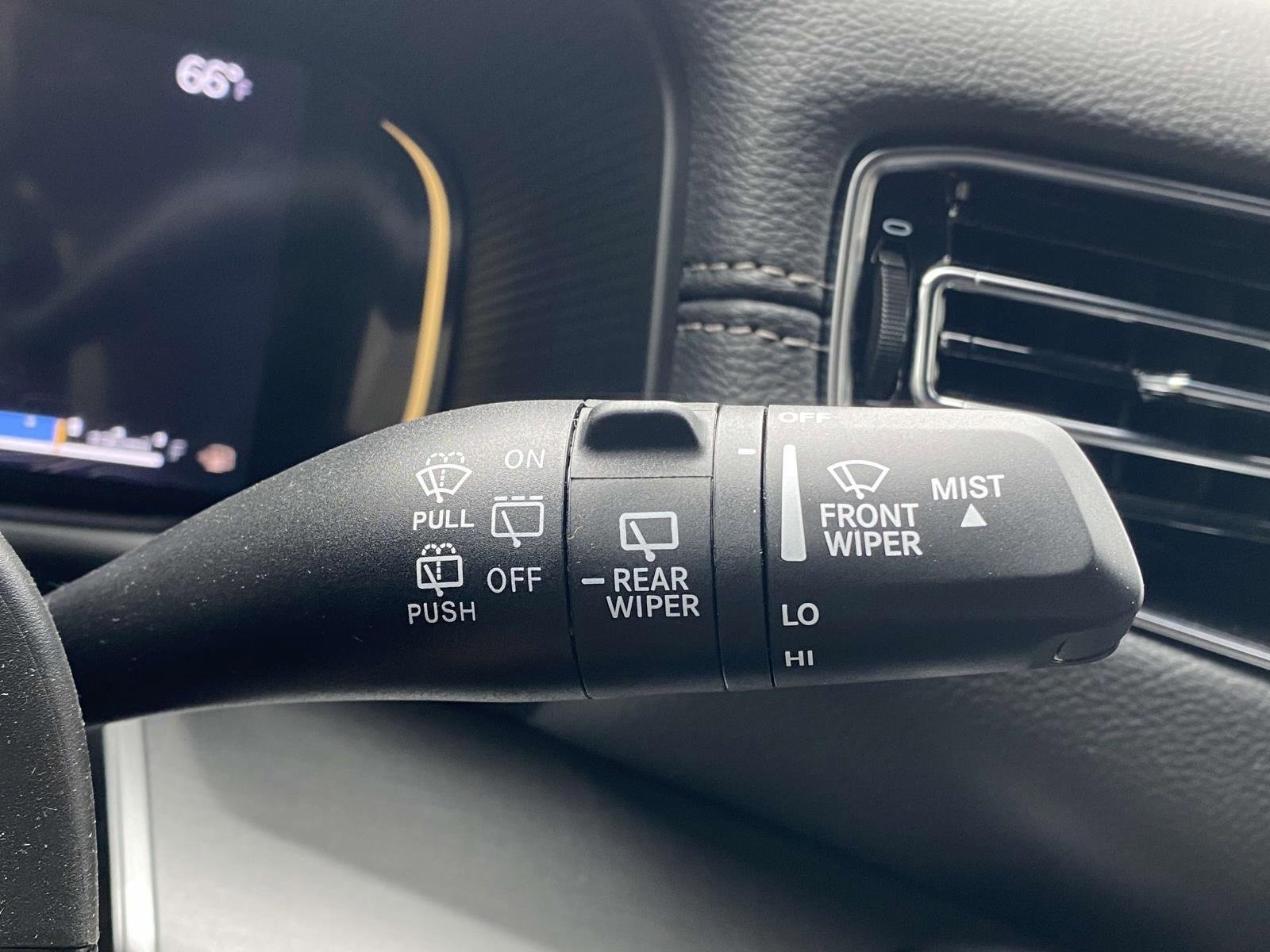 New 2025 Jeep Wagoneer Series II image 30