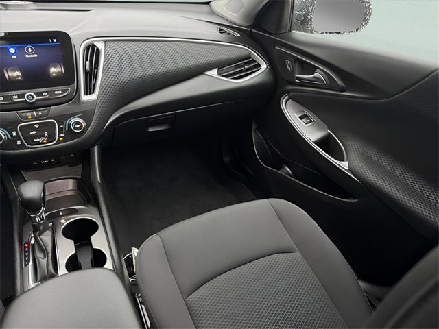 Used 2023 Chevrolet Malibu LS image 10