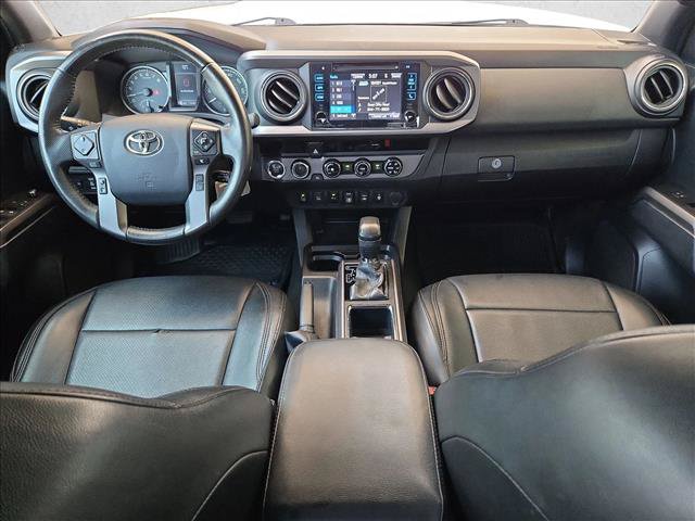 Used 2018 Toyota Tacoma TRD Sport w/ Technology Package AWD/4WD image 15
