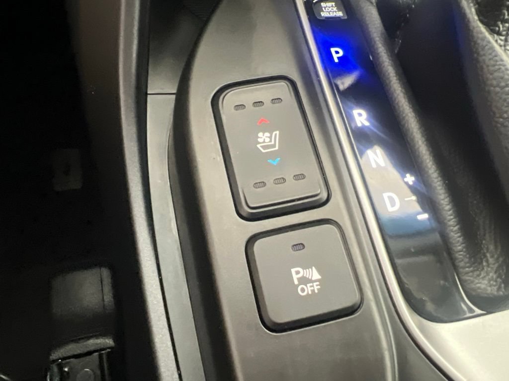 Used 2018 Hyundai Santa Fe AWD image 60