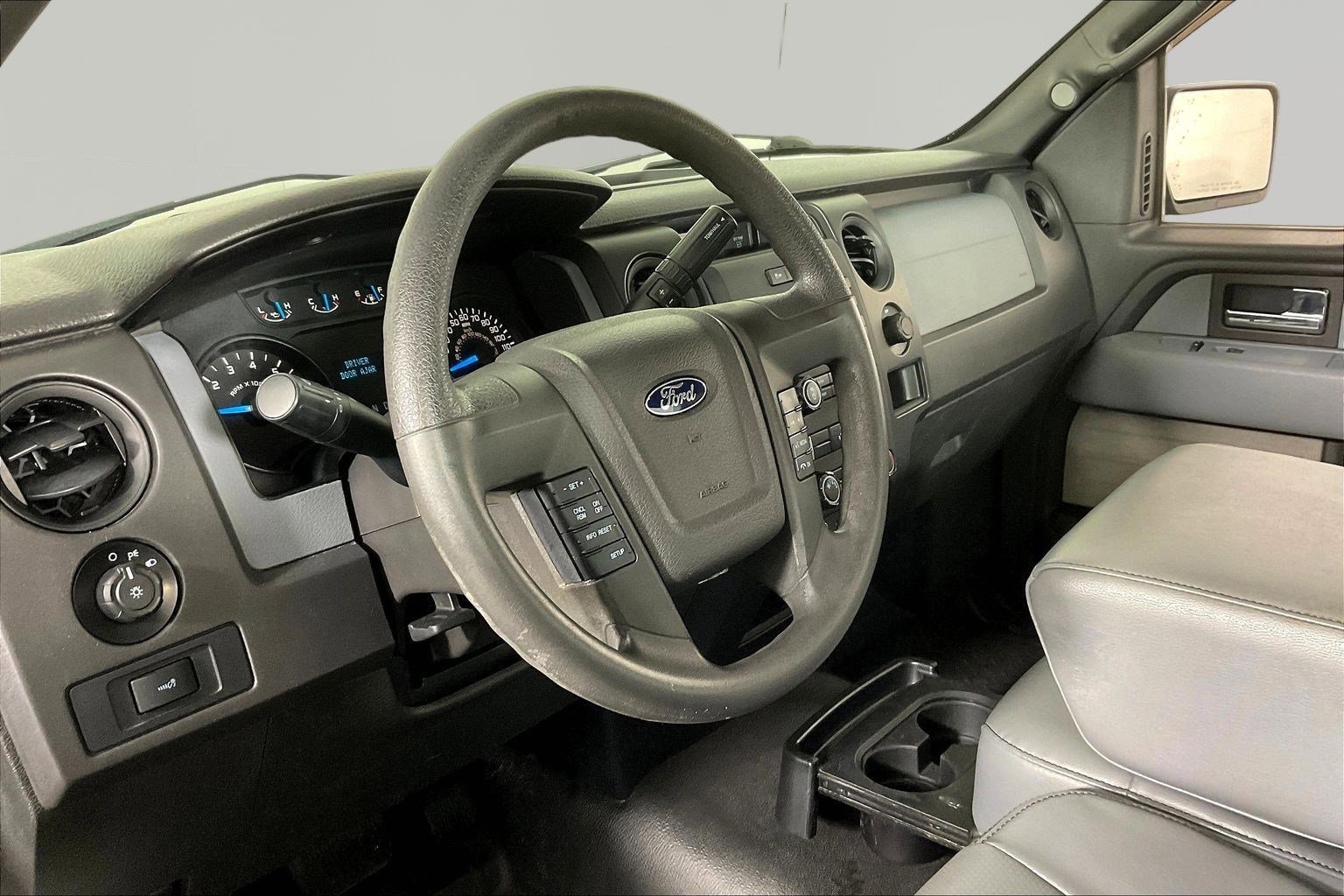 Used 2013 Ford F150 XL w/ Mid Equipment Group RWD image 15