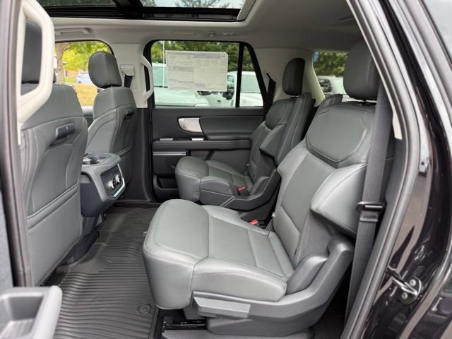 New 2026 Ford Expedition Max Active AWD/4WD image 17