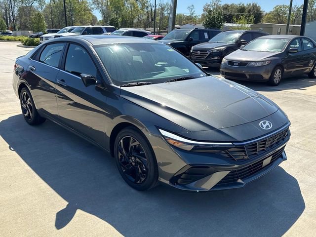 New 2026 Hyundai Elantra SEL Sport Premium w/ Cargo Package