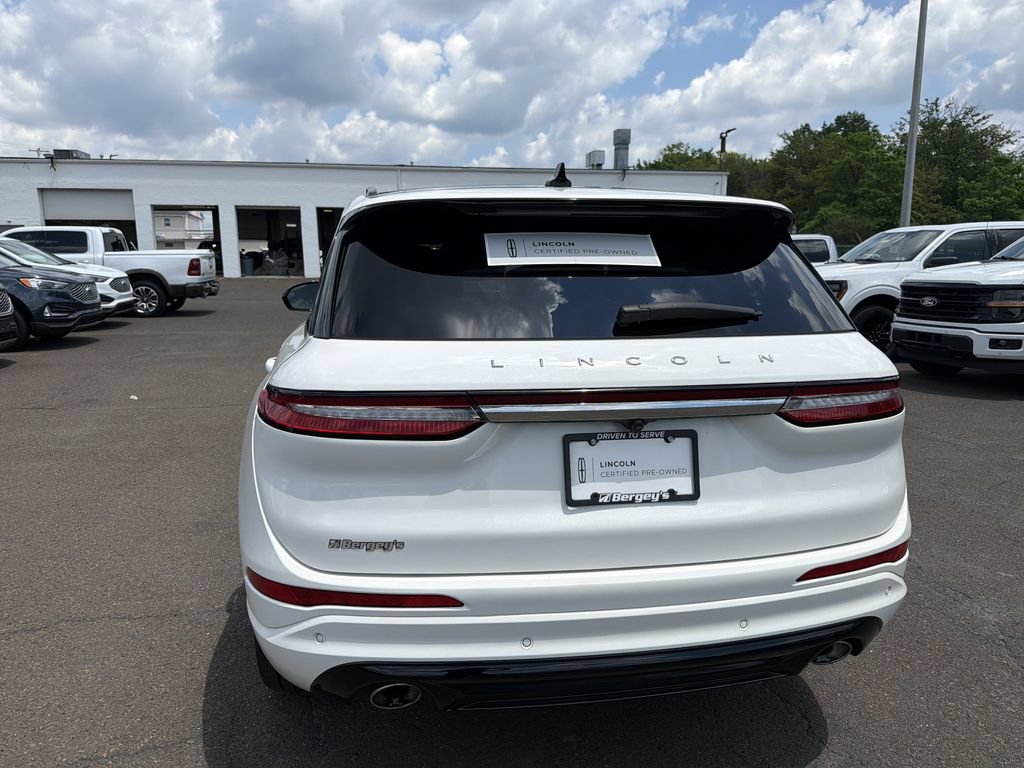 Certified 2023 Lincoln Corsair Reserve w/ Equipment Group 201A AWD/4WD image 4