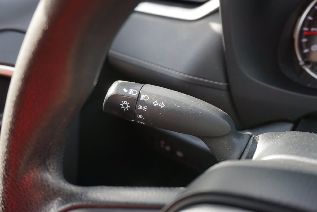 Used 2022 Toyota RAV4 LE AWD/4WD image 23