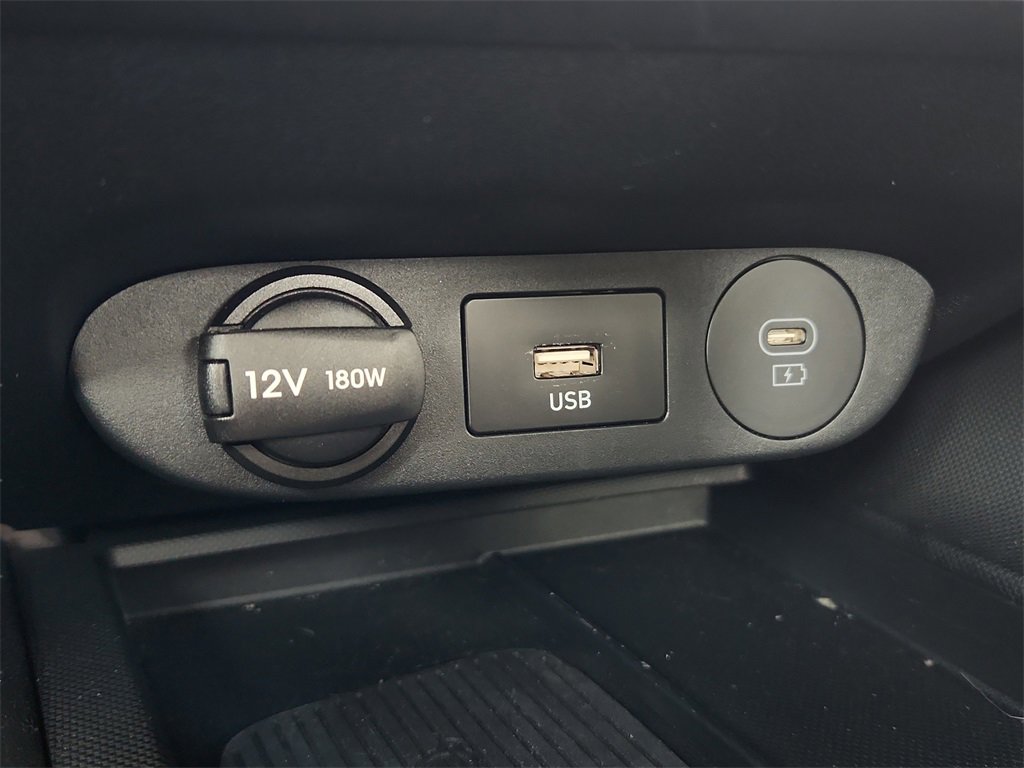 Certified 2024 Hyundai Elantra N Line image 29