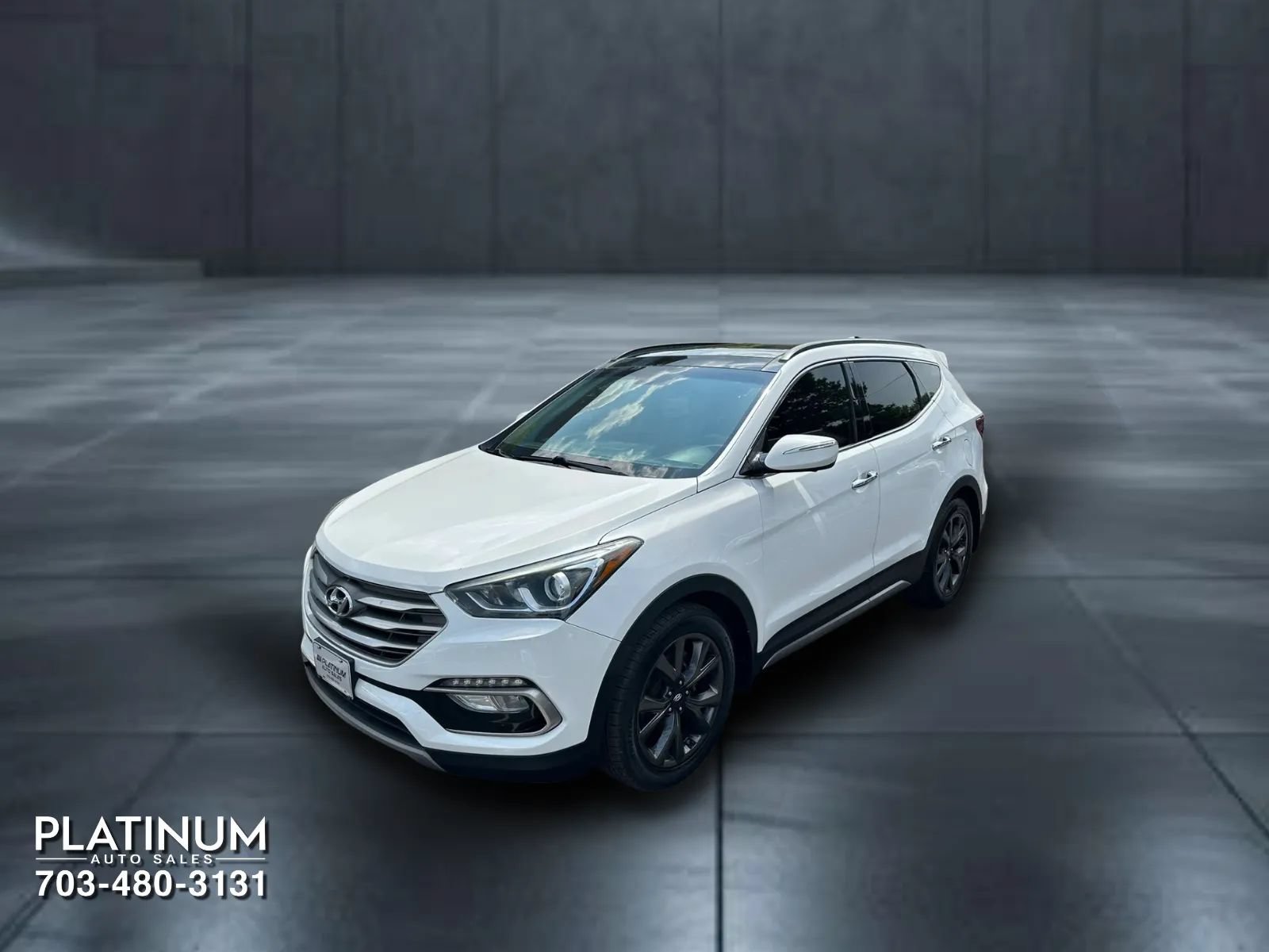 Used 2017 Hyundai Santa Fe Sport w/ Cargo Package AWD/4WD image 6