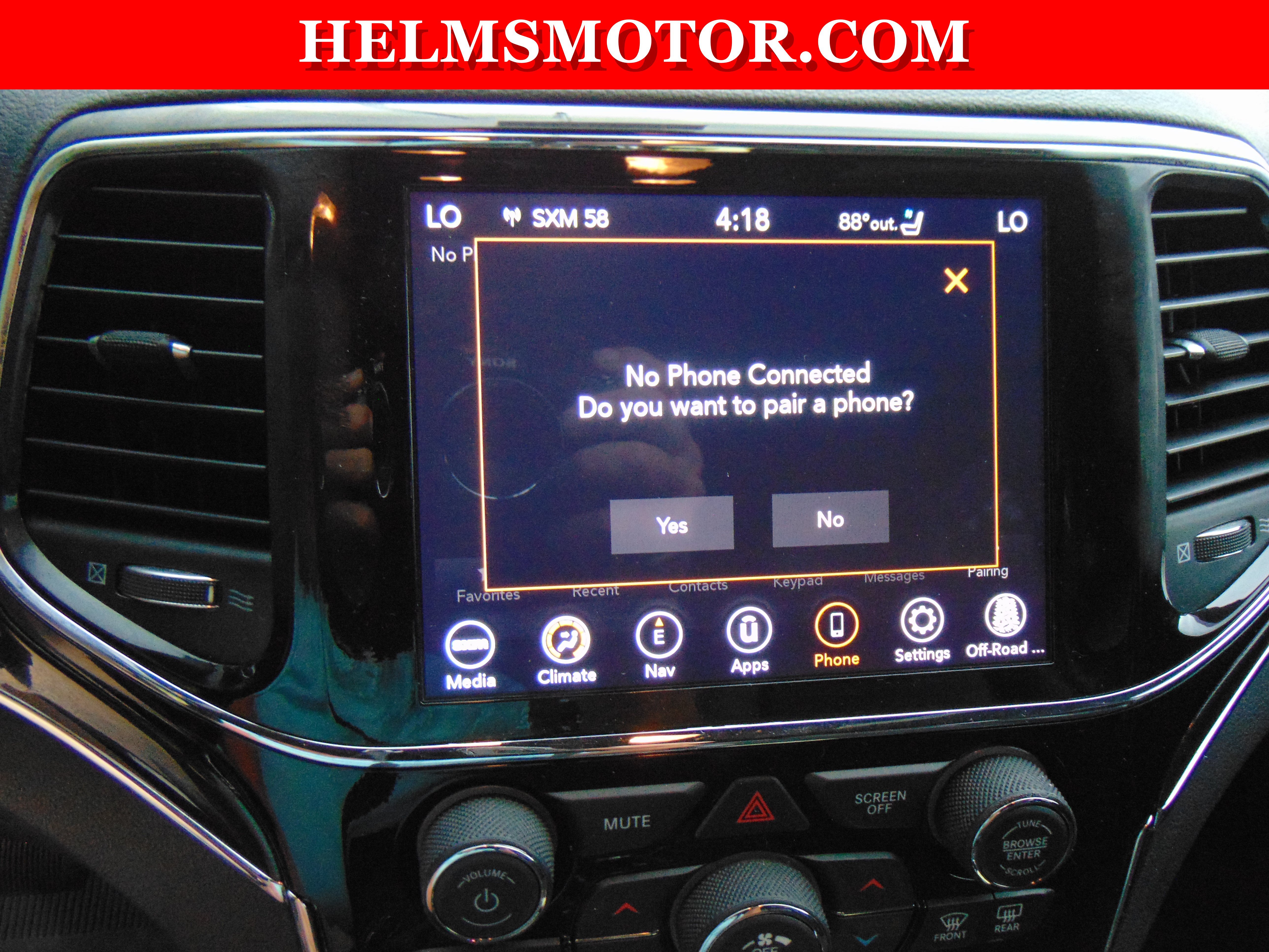 Certified 2020 Jeep Grand Cherokee Trailhawk AWD/4WD image 32