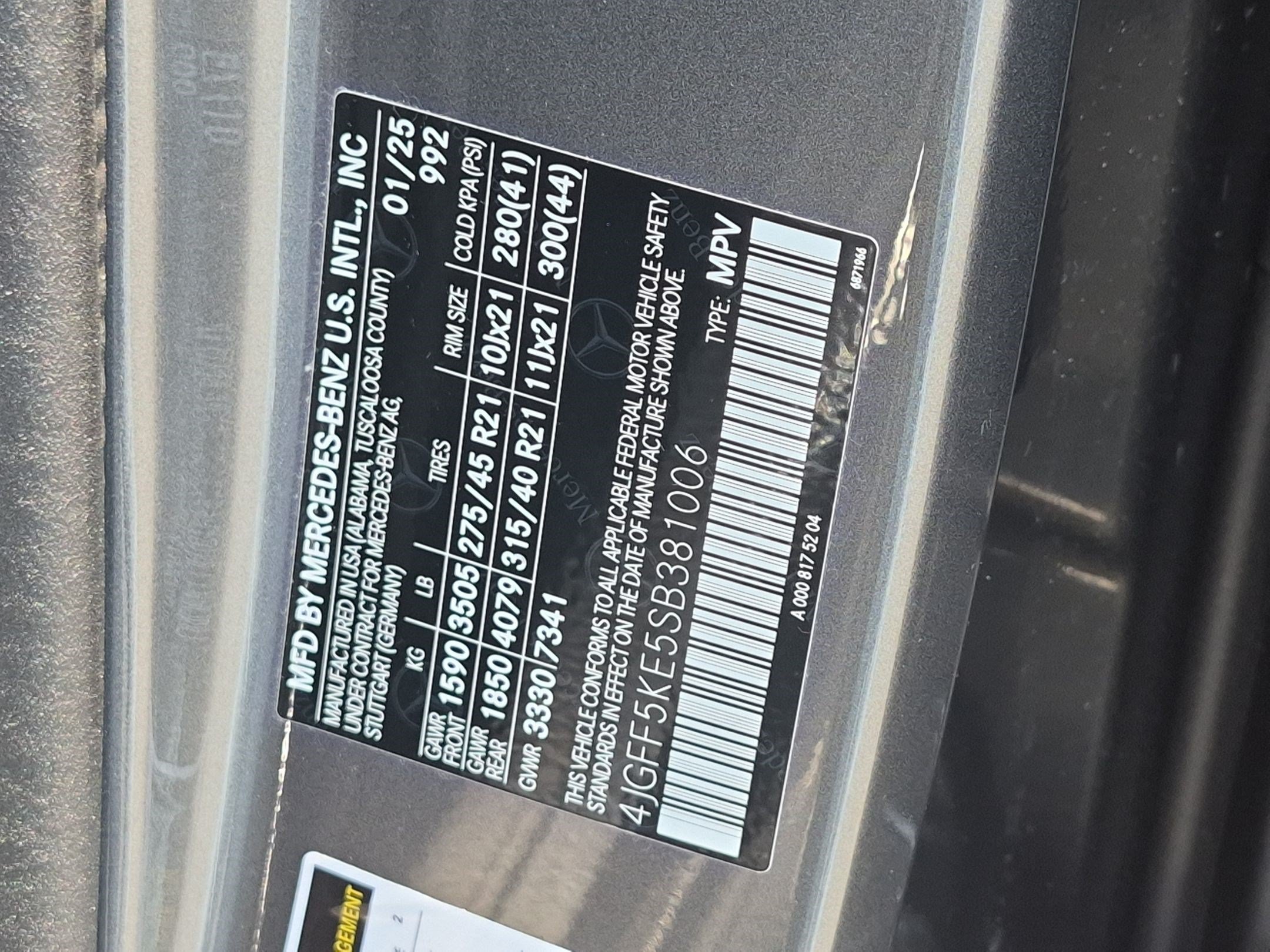 Certified 2025 Mercedes-Benz GLS 450 4MATIC image 35