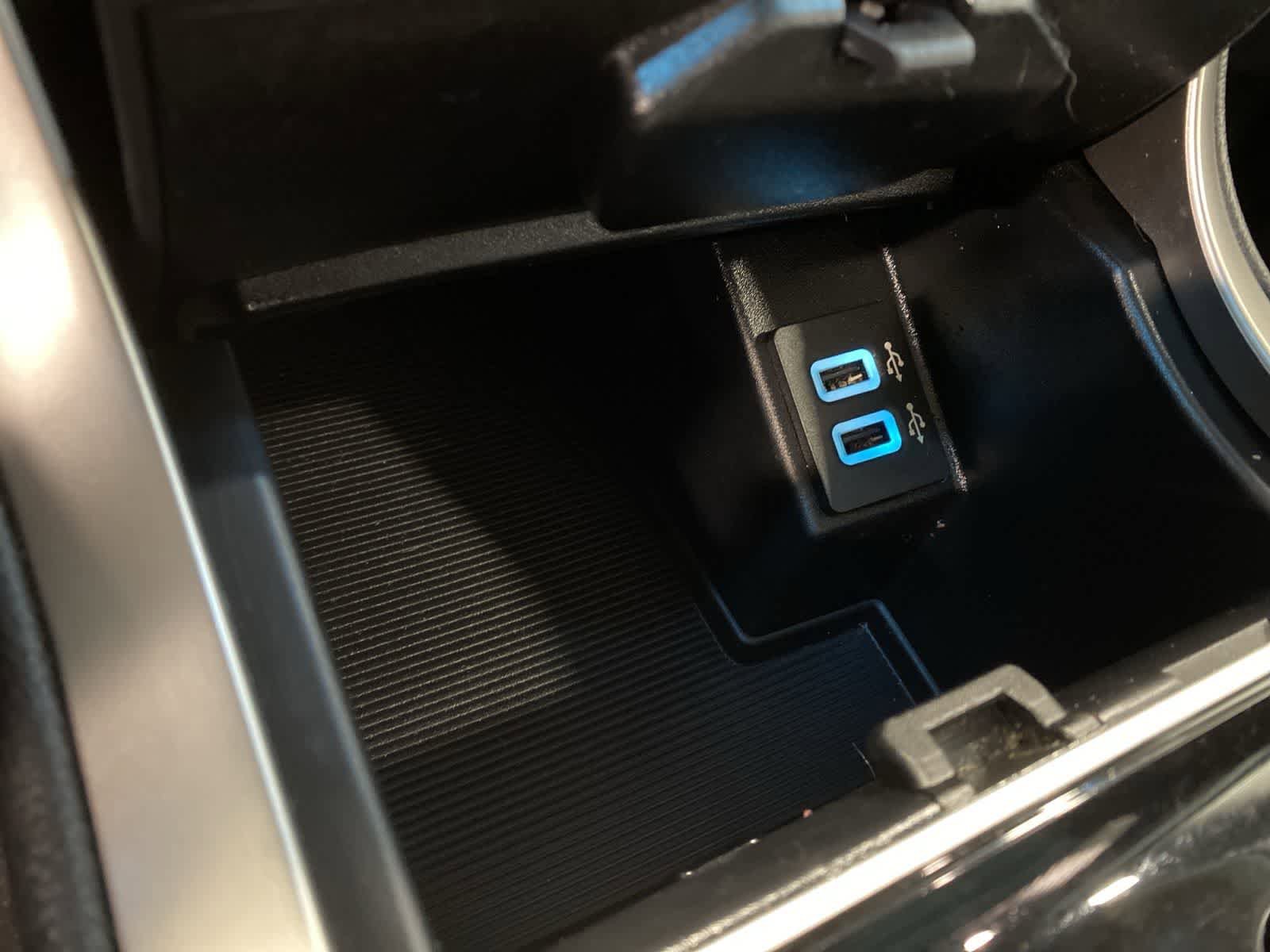 Used 2019 Ford Edge SEL w/ Equipment Group 201A image 24