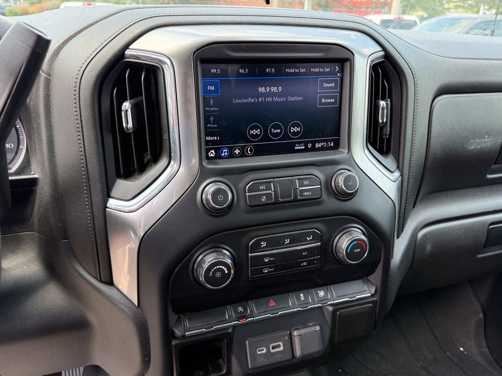 Used 2020 Chevrolet Silverado 1500 LT w/ LT Value Package AWD/4WD image 19