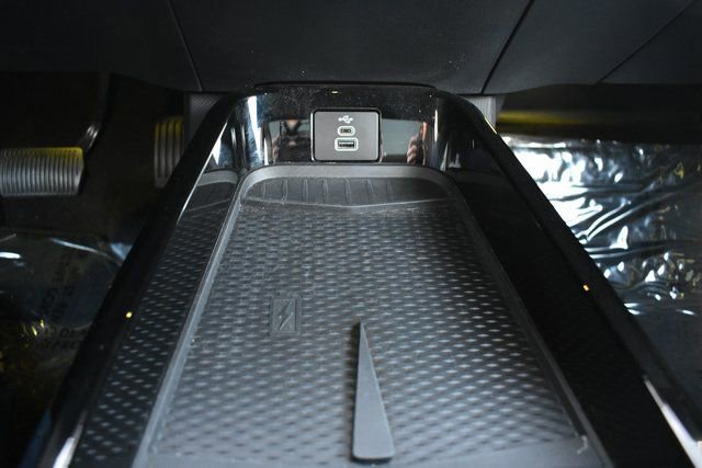 Used 2025 Ford Mustang Mach-E Premium image 32