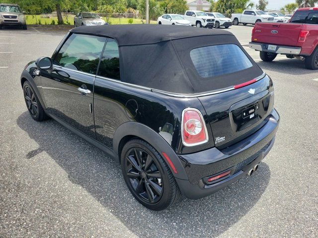 Used 2013 MINI Cooper S image 12