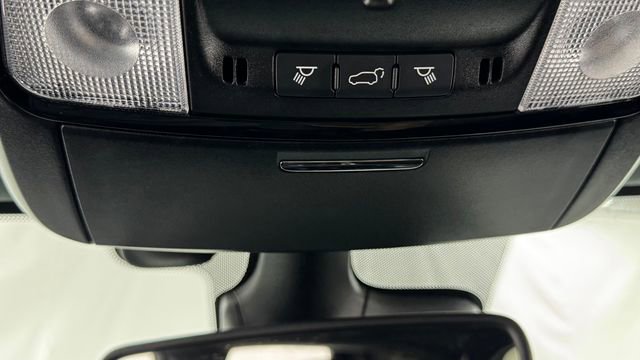 Used 2025 Dodge Durango R/T AWD/4WD image 32