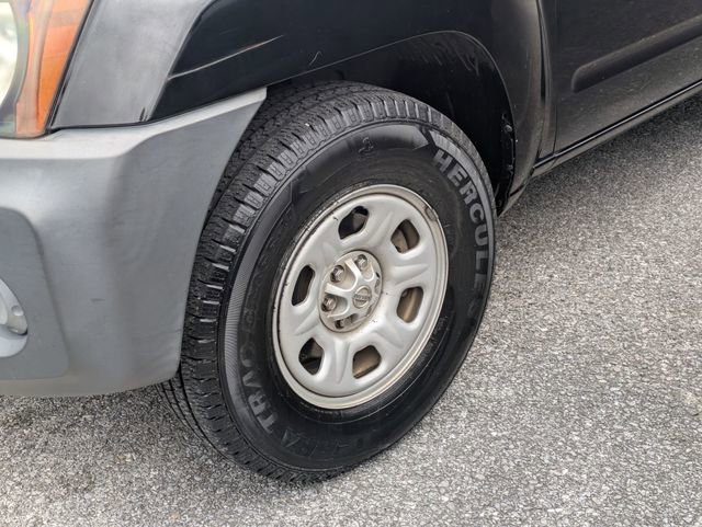 Used 2012 Nissan Xterra X image 6