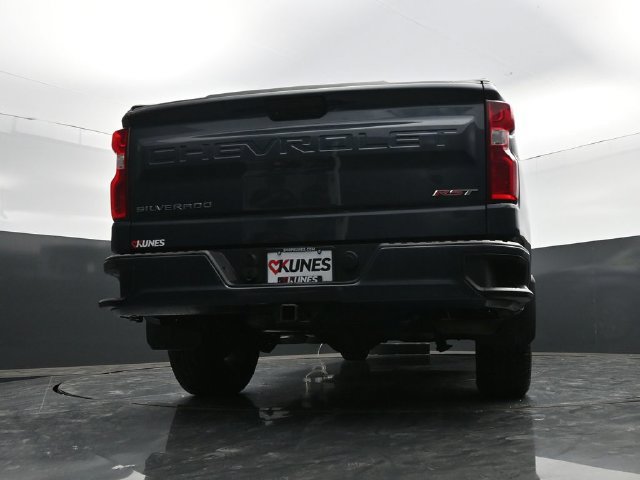 Used 2020 Chevrolet Silverado 1500 RST w/ True North Edition AWD/4WD image 26