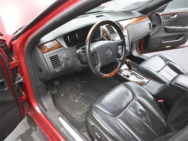 Used 2007 Cadillac DTS Luxury II image 9