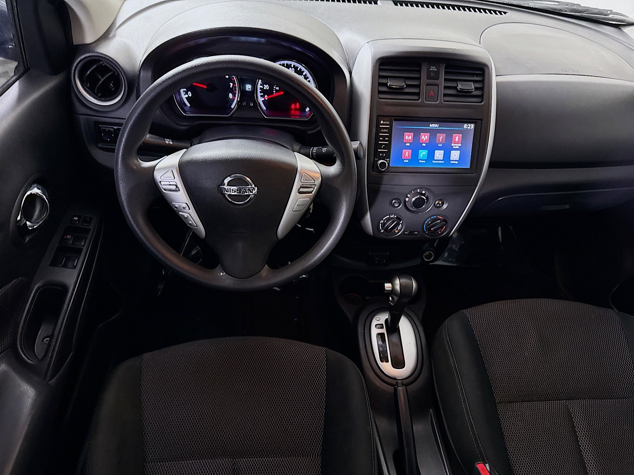 Used 2019 Nissan Versa SV FWD image 17