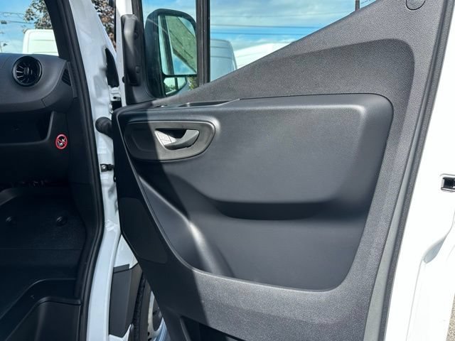New 2025 Mercedes-Benz Sprinter 2500 image 15