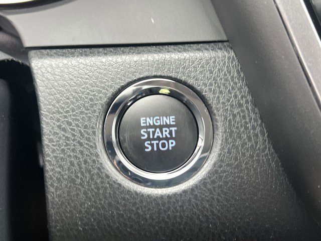 Used 2023 Toyota Camry XSE image 16