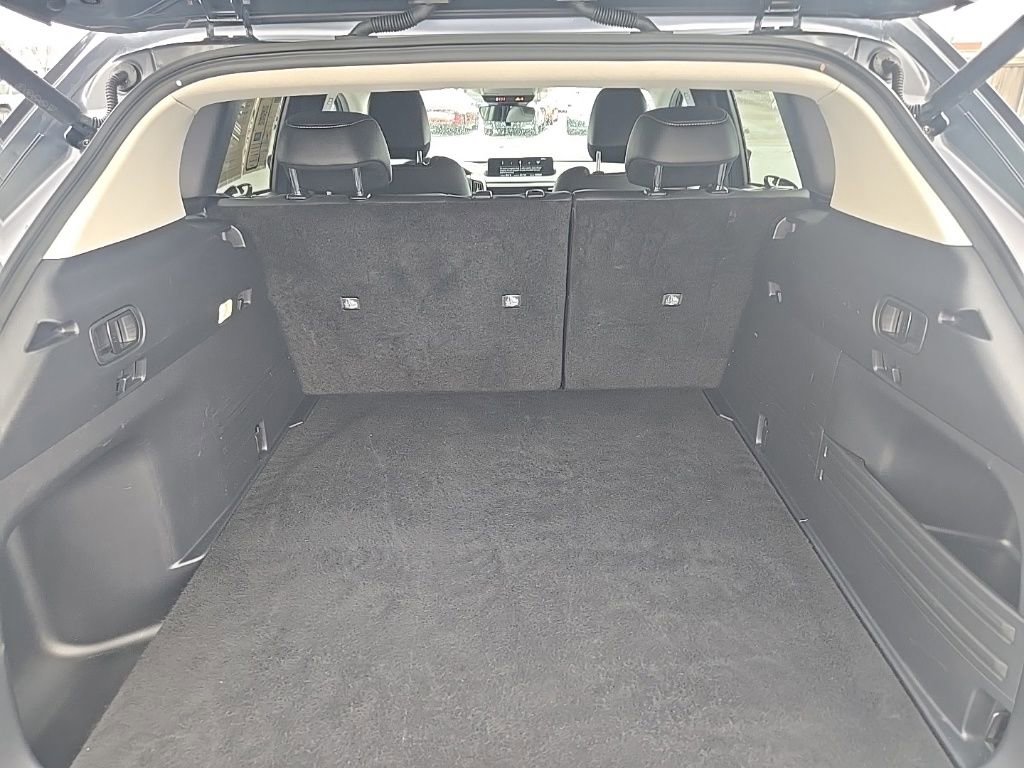 Used 2025 MAZDA CX-50 2.5 Hybrid w/ Preferred Pkg image 28