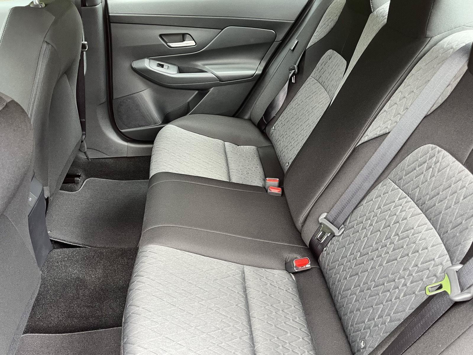 New 2026 Nissan Sentra SV w/ Floor Mat Package FWD image 17
