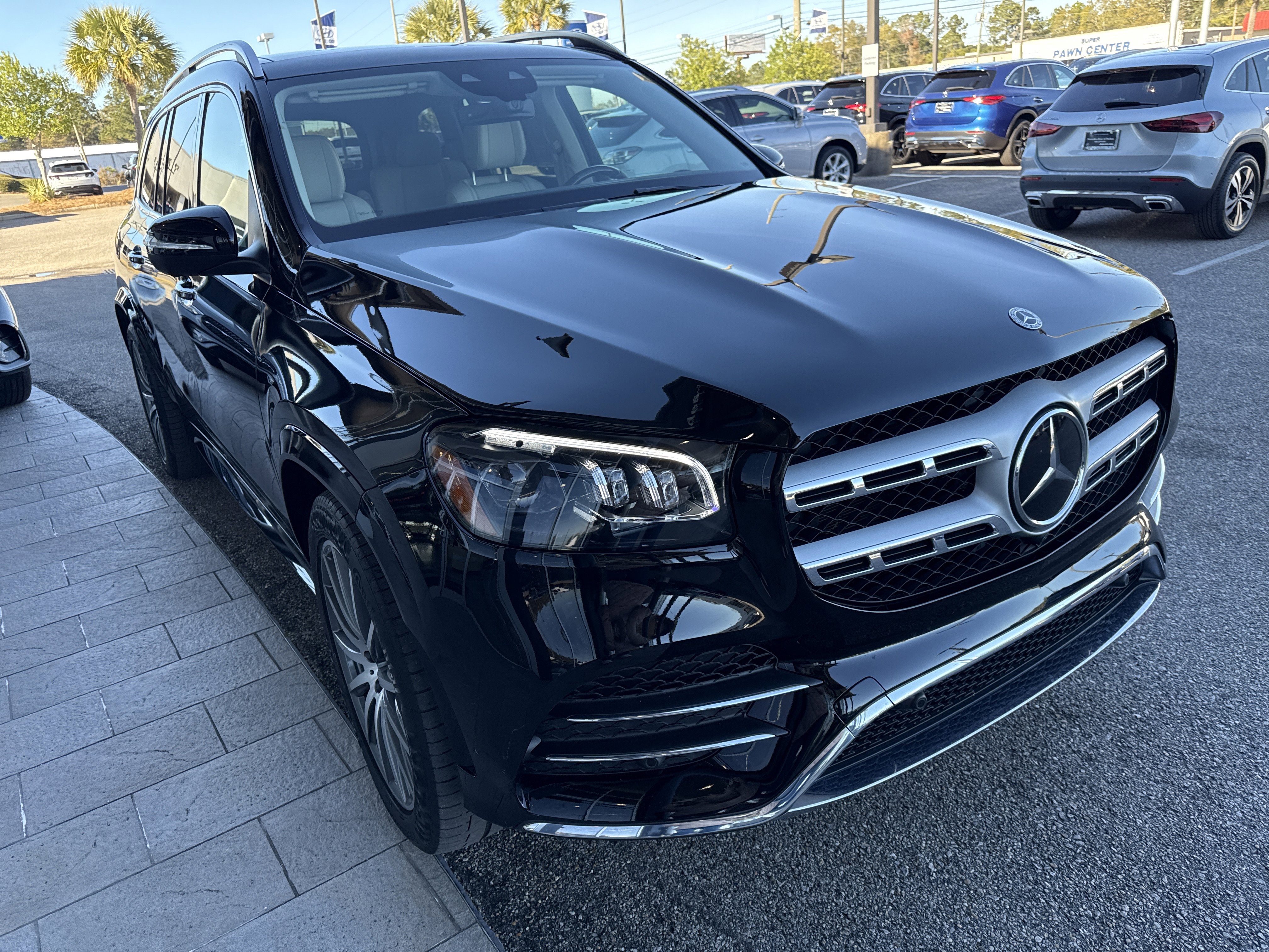 Certified 2023 Mercedes-Benz GLS 450 4MATIC image 5