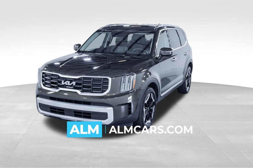 Used 2025 Kia Telluride S FWD image 1