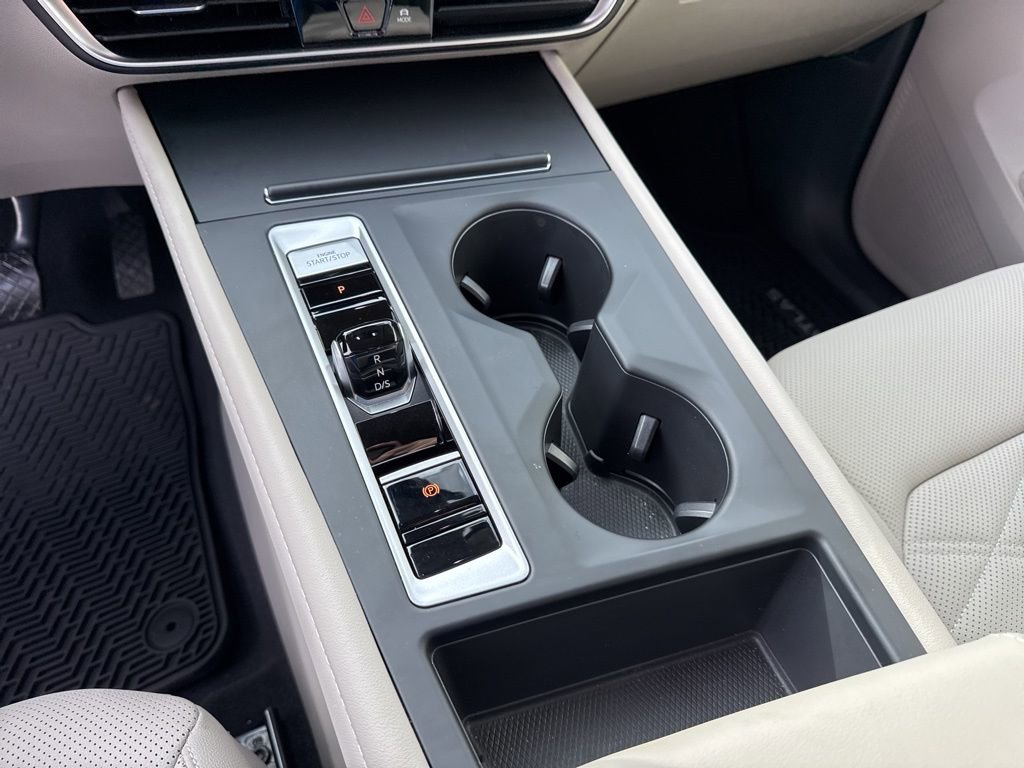 Certified 2024 Volkswagen Atlas SE image 26