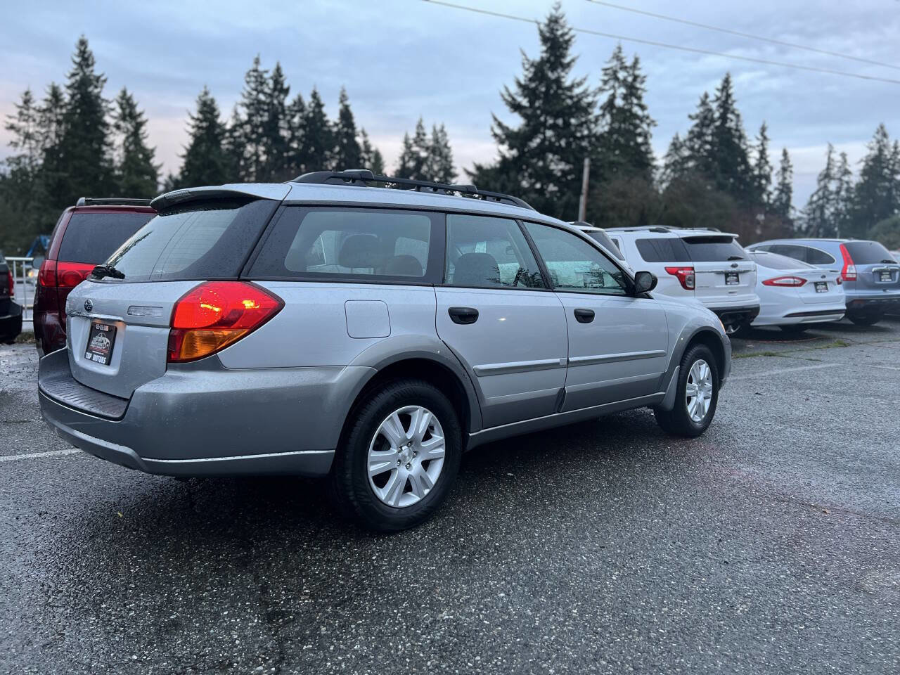 Used 2005 Subaru Outback 2.5i image 5