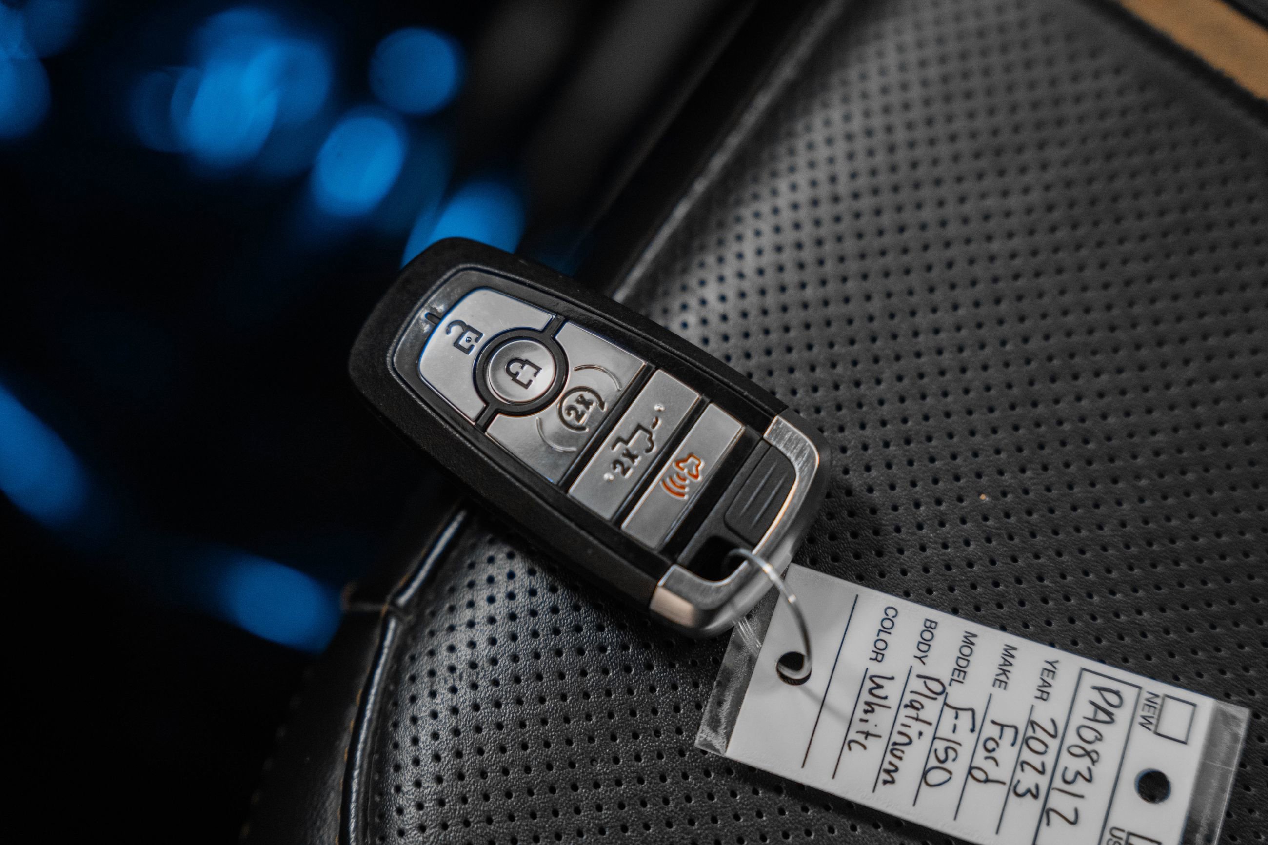 Used 2023 Ford F150 Platinum w/ FX4 Off-Road Package image 59