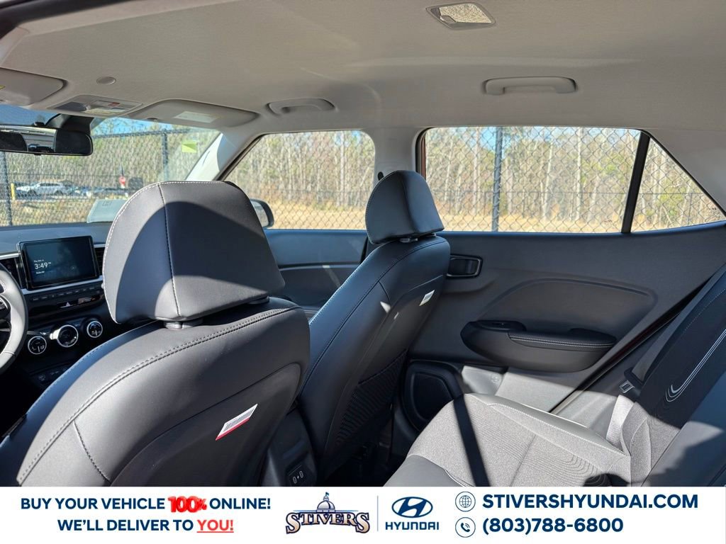Certified 2025 Hyundai Venue Limited image 21