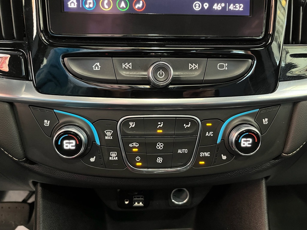 Used 2023 Chevrolet Traverse Premier w/ Redline Edition image 25