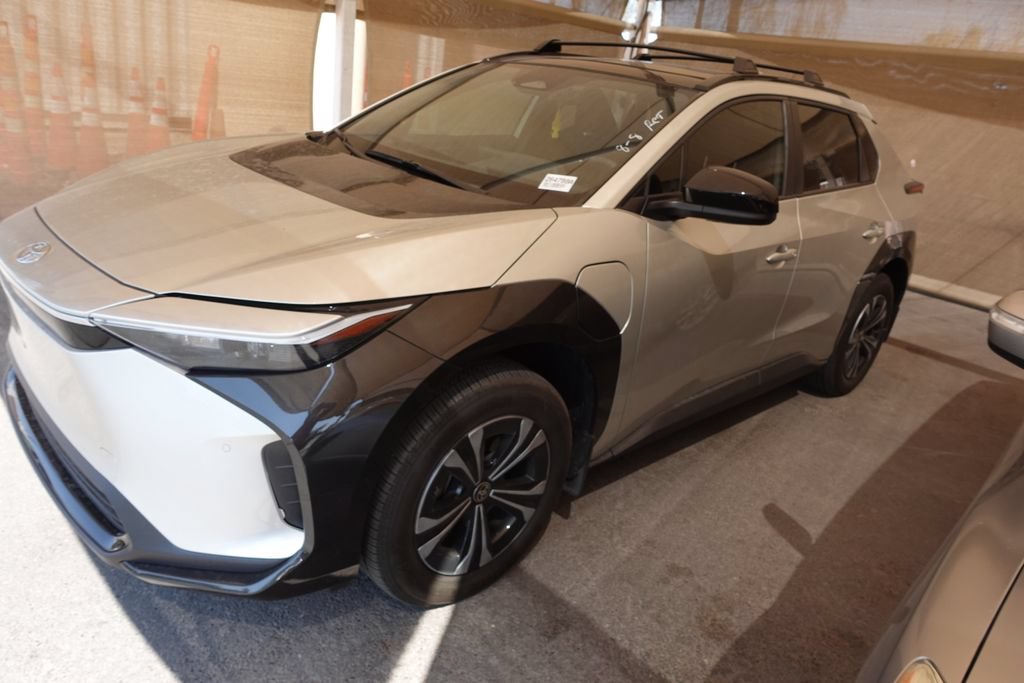 Used 2024 Toyota bZ4X AWD w/ Weather Package image 4