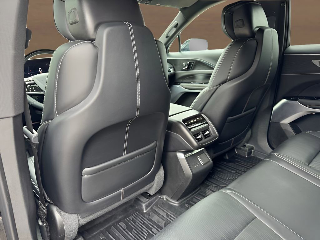 Certified 2025 Cadillac Lyriq Luxury w/ LPO, Floor Liner Package AWD/4WD image 24