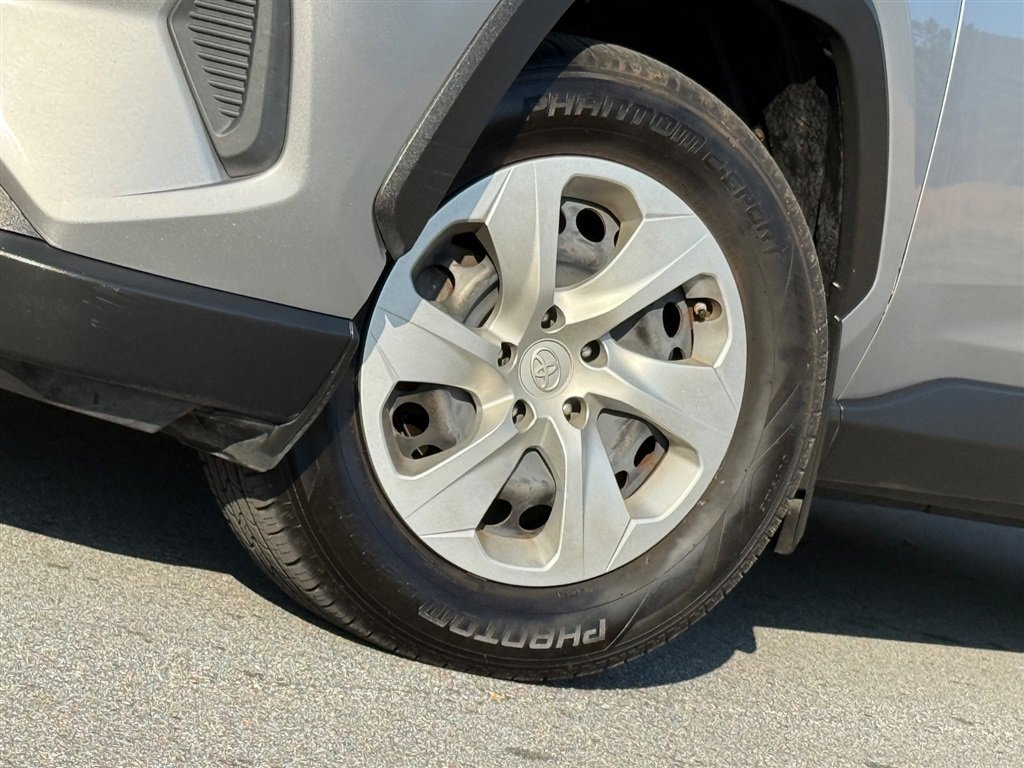 Used 2019 Toyota RAV4 LE w/ All Weather Liner Package image 5