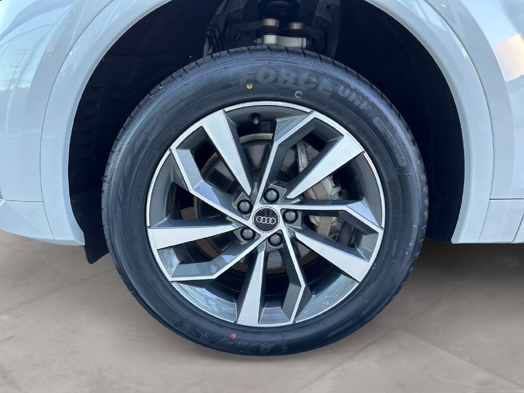Certified 2023 Audi Q5 2.0T Premium Plus AWD/4WD image 14