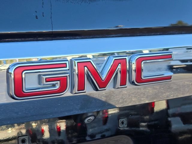 Used 2023 GMC Yukon XL SLT AWD/4WD image 19