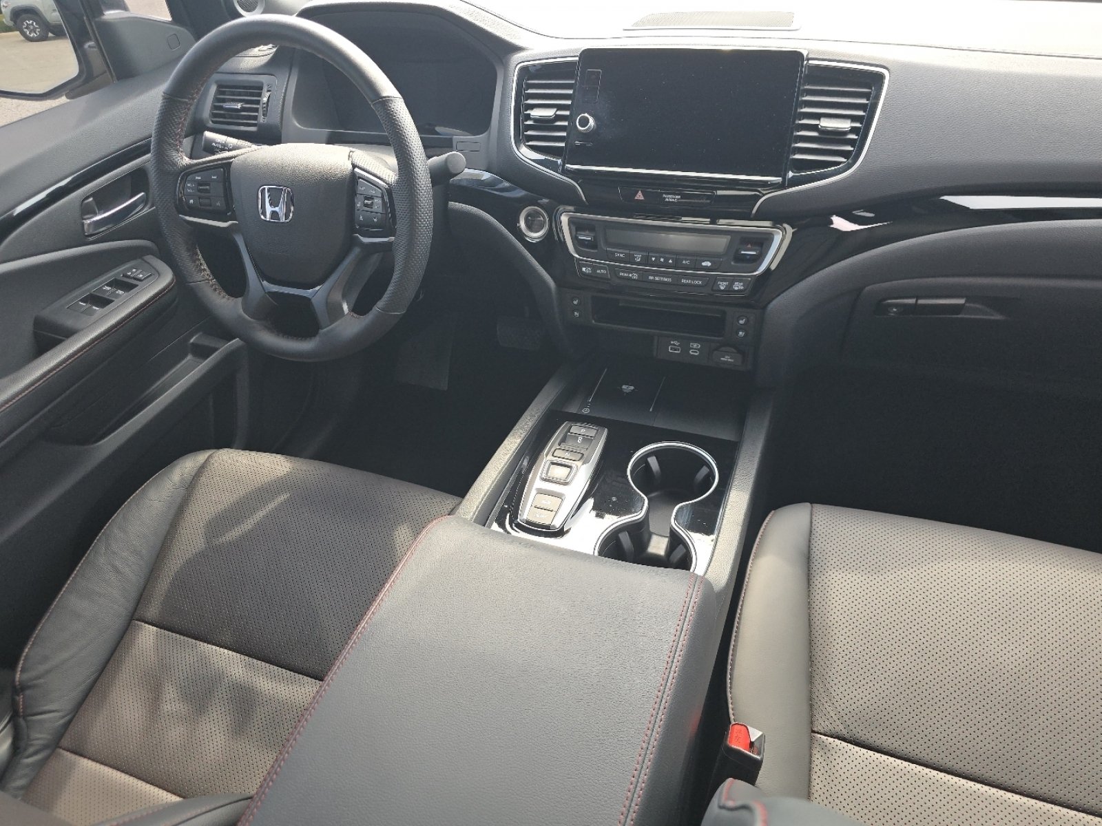 Used 2024 Honda Ridgeline Black Edition image 24