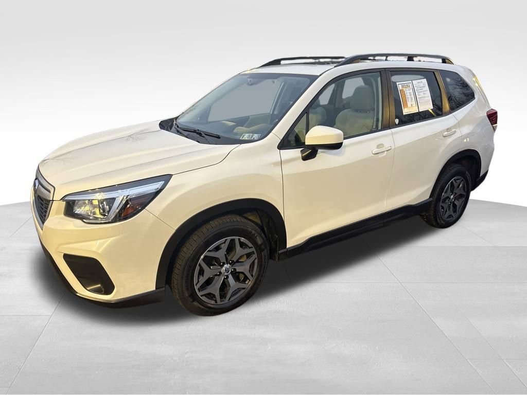 Used 2019 Subaru Forester Premium w/ All-Weather Package image 4