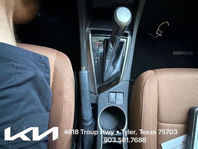 Used 2015 Toyota Corolla LE FWD image 20