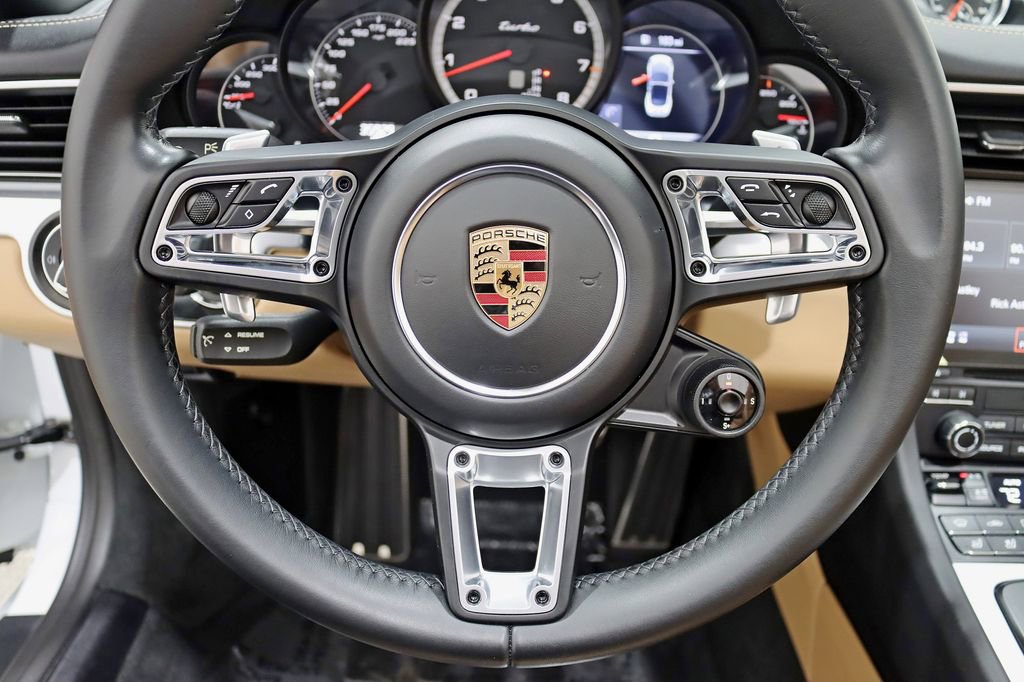 Used 2018 Porsche 911 Turbo image 17