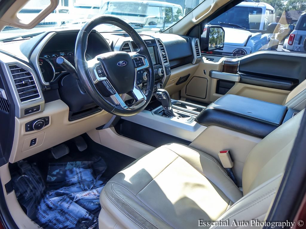 Used 2015 Ford F150 Lariat w/ Equipment Group 502A Luxury AWD/4WD image 9