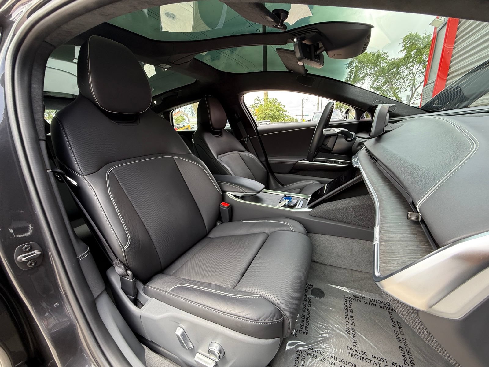 Used 2023 Lucid Air Touring AWD/4WD image 20