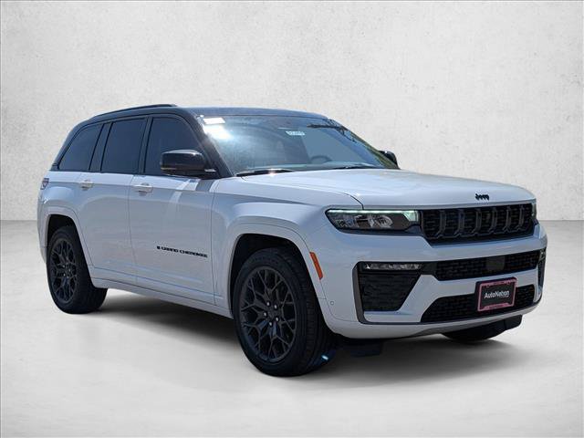 New 2026 Jeep Grand Cherokee Summit AWD/4WD image 7