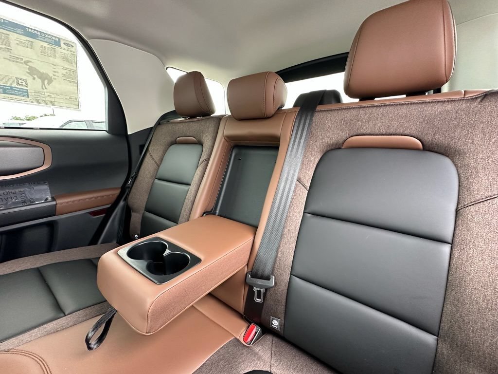 New 2026 Ford Bronco Sport Outer Banks AWD/4WD image 18