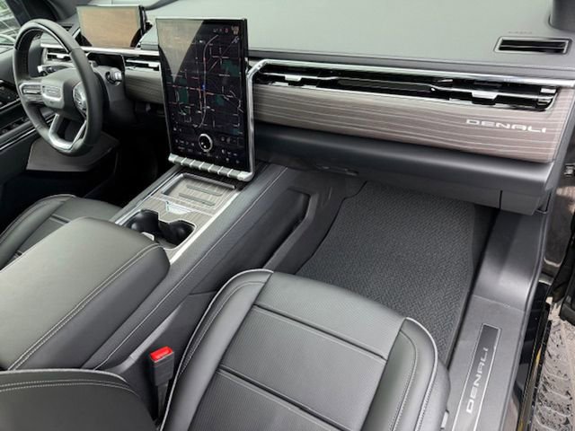 New 2025 GMC Sierra EV Denali AWD/4WD image 18