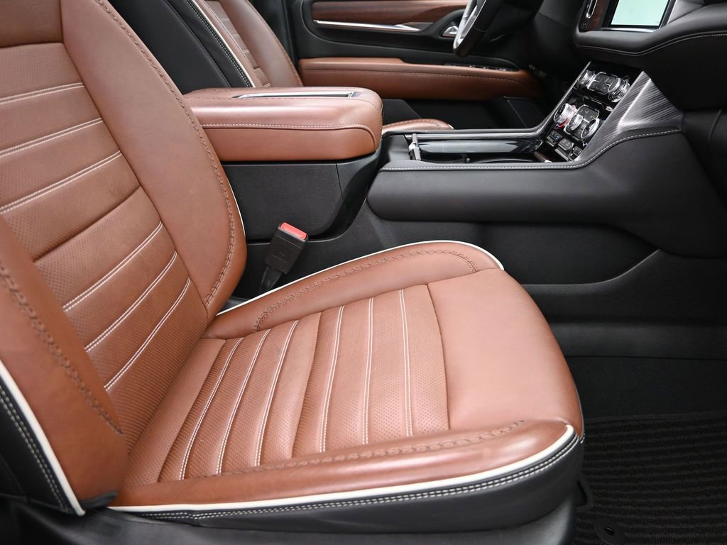 Used 2023 GMC Yukon Denali Ultimate image 26
