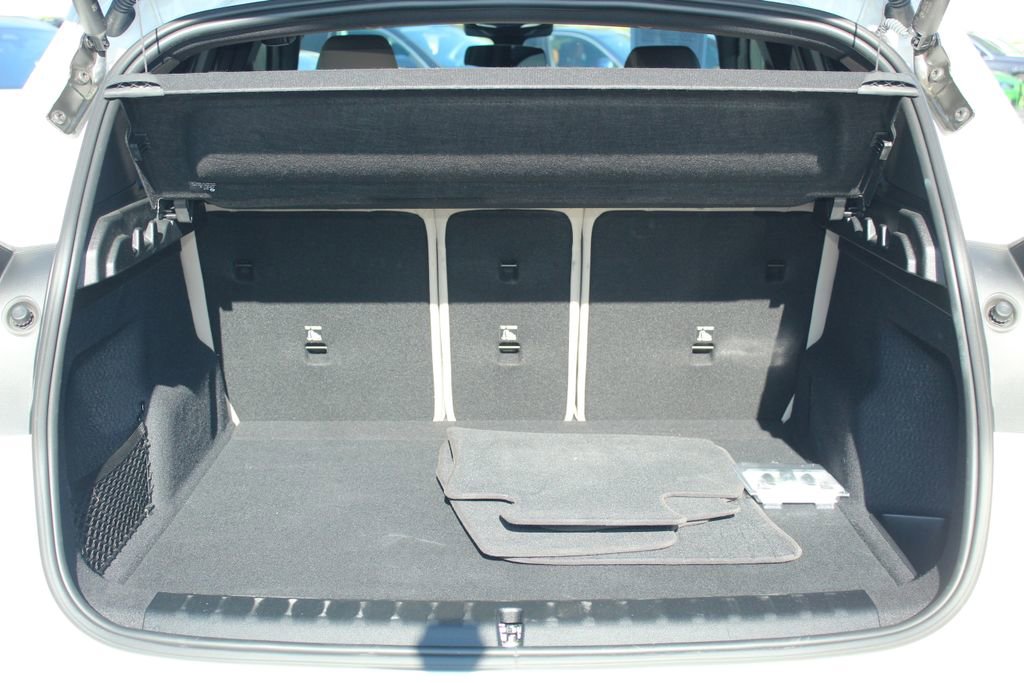 Certified 2023 BMW X1 xDrive28i w/ Convenience Package image 8